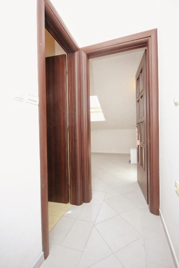 Apartment Vlasici 9324C 외부 사진