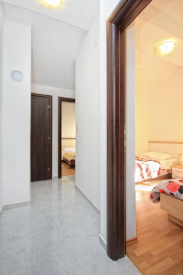 Apartment Vlasici 9324C 외부 사진